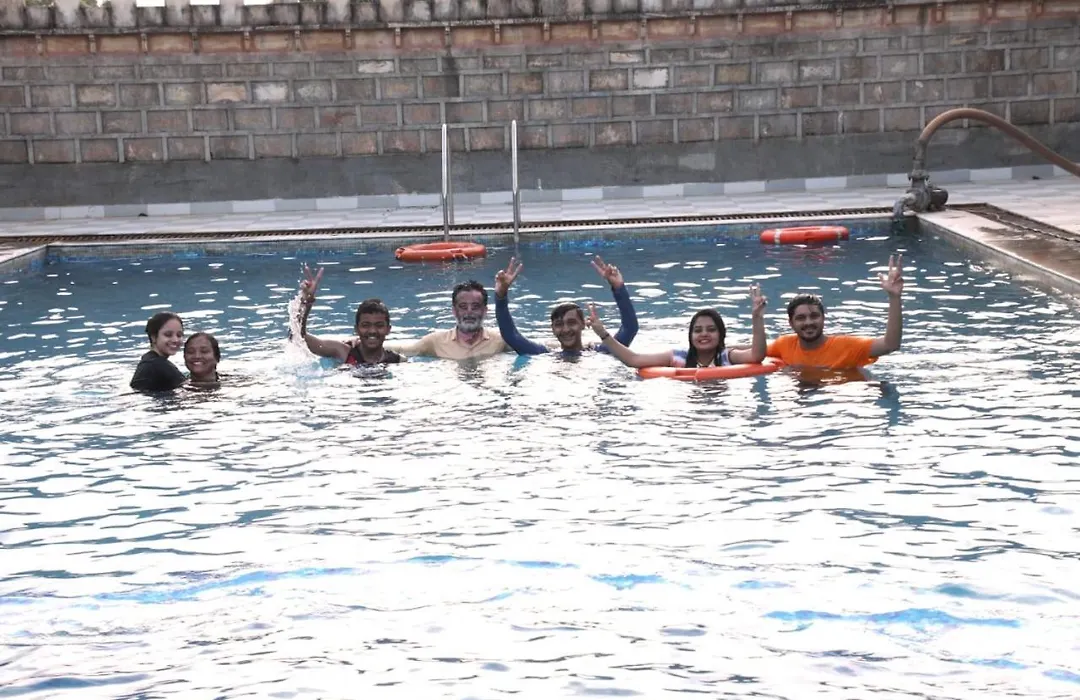 Kings Villa Resort-1